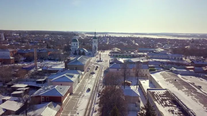Зарайск: Троицкая церковь (краеведческий музей)