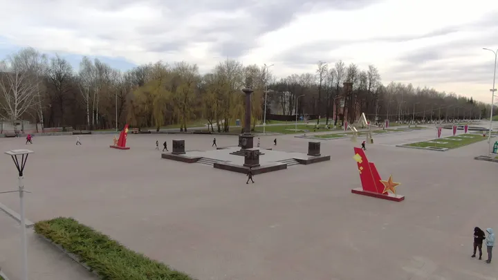 Брянск: стела «Город воинской славы» с высоты