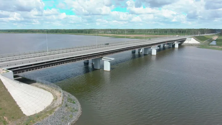 Трасса М11: Мост трассы М-11 через Иваньковское водохранилище