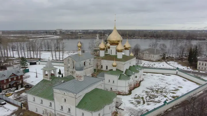 Углич: Воскресенский монастырь