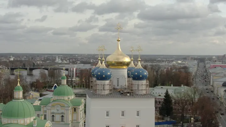 Тверь: вид с воздуха на Спасо-Преображенский кафедральный собор