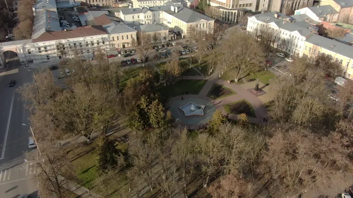 Калуга с высоты: фонтан, парк и центр города