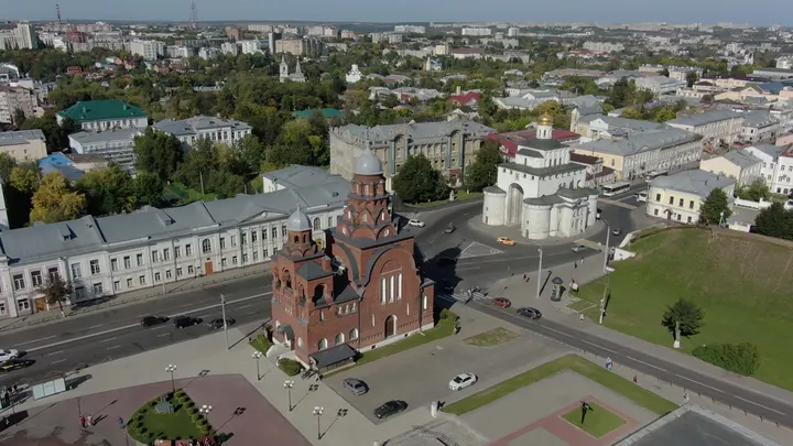 Троицкая старообрядческая церковь во Владимире с высоты