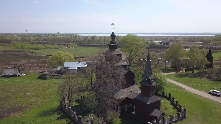 Ростов великий: Ростов Великий: деревянная церковь с воздуха