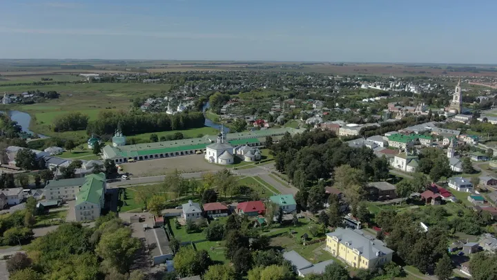 Суздаль с высоты: Торговые ряды и центр города