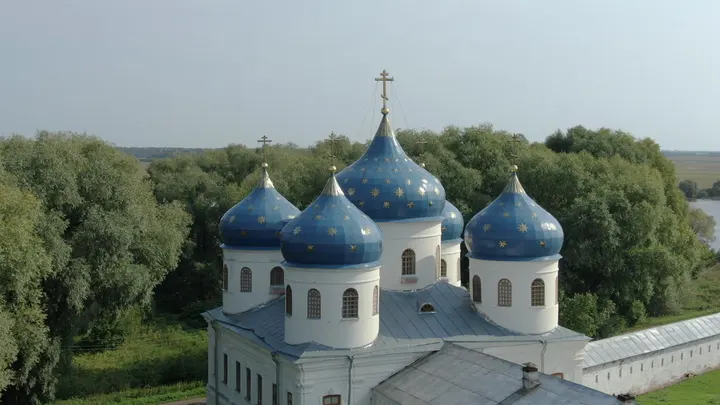 Великий Новгород: Свято-Юрьев монастырь