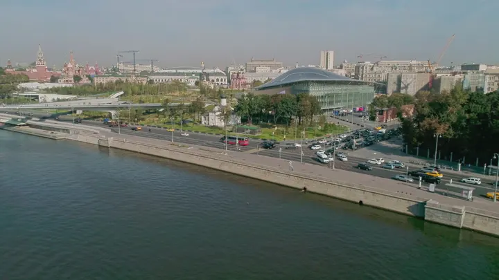 Москва: Московский концертный зал «Зарядье» с высоты