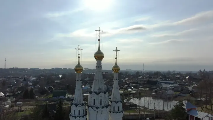 Вязьма: церковь иконы Божией Матери «Одигитрия» с дрона
