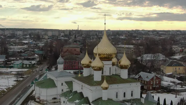 Углич с высоты: церковь Корсунской иконы Божией Матери