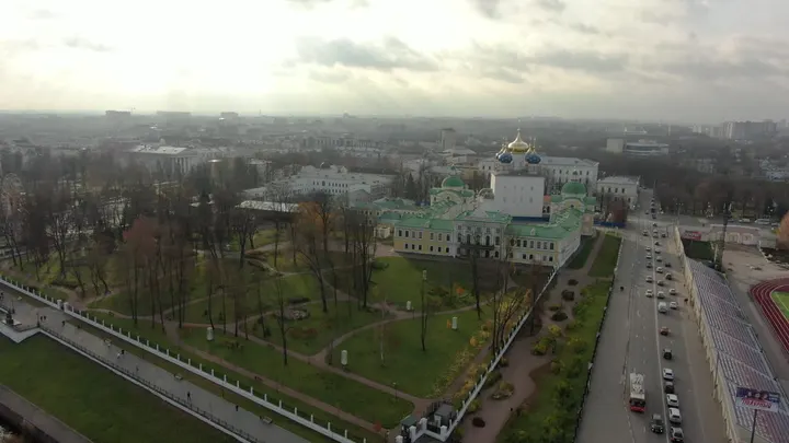 Тверь: Спасо-Преображенский кафедральный собор с высоты