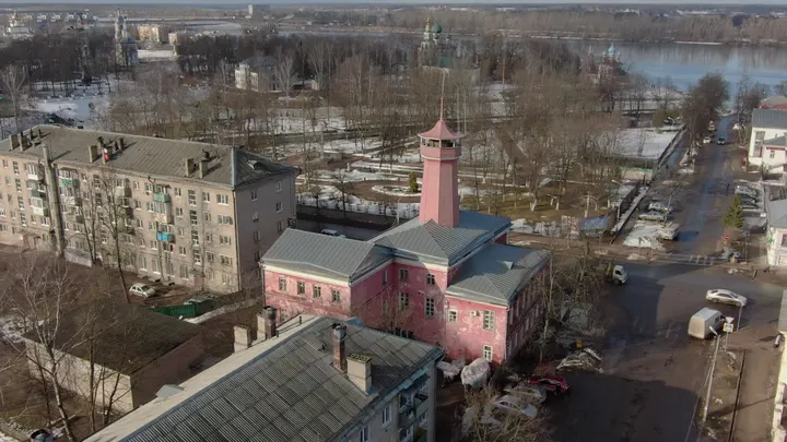 Углич с высоты птичьего полёта: зимняя панорама города