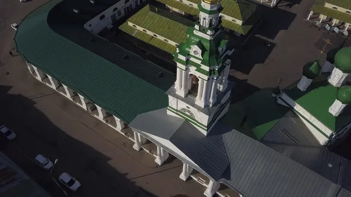 Кострома, вид с воздуха на Свято-Троицкий Ипатьевский монастырь