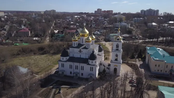 Дмитров: Успенский кафедральный собор с высоты