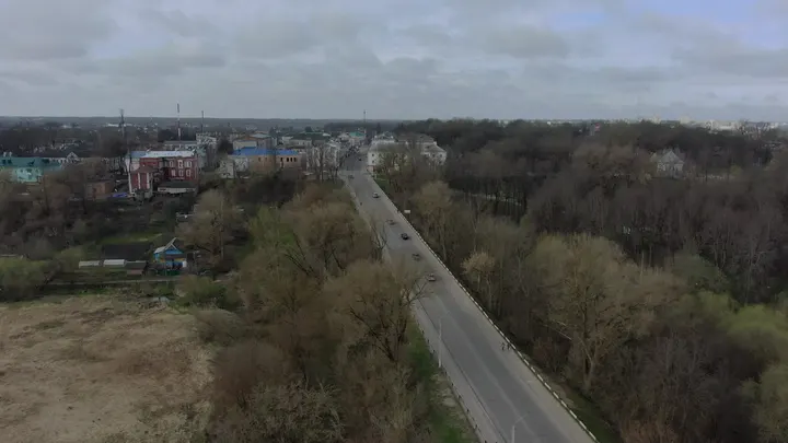 Рославль с высоты: центральная улица и городская площадь