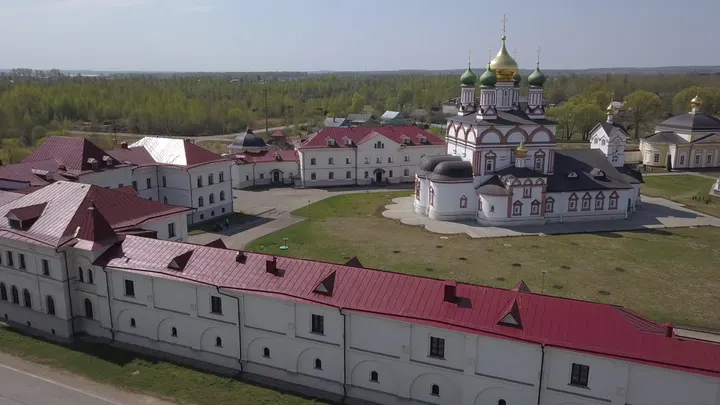 Ростов великий: Ростов Великий: Спасо-Яковлевский Димитриев монастырь с высоты