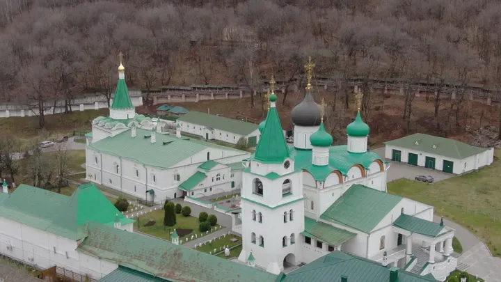 Нижний Новгород: Вознесенский Печерский мужской монастырь с воздуха