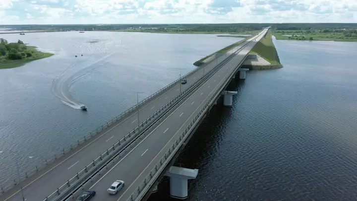 Трасса М11: Мост трассы М-11 через Иваньковское водохранилище